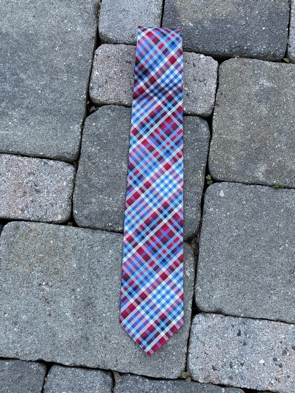 NWT Brooks Brothers Silk Classic Plaid Silk Tie in Blue and Red